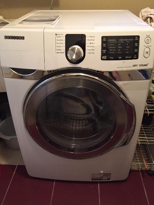 Almost new Samsung washer.