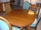5’ dining room table, 2 arm chairs, 2 side chairs