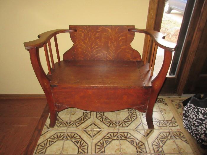 OAK ARMED SETTEE GREAT LINES AND VERY GOOD CONDITION