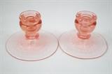 Pair of Pink Depression Glass Candlesticks
Condition:Very good
Shipping: Yes
Size: 3" 