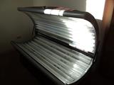 LA Tanning Bed