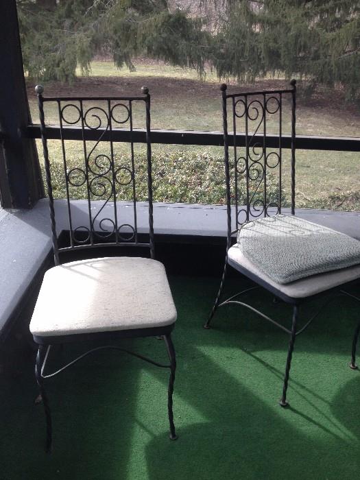 Wrought iron patio table & chairs