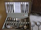 Silverware set