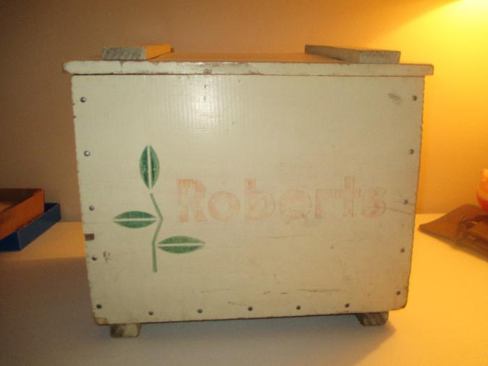 Vintage wooden milk box from Robert's Dairy in Omaha, NE