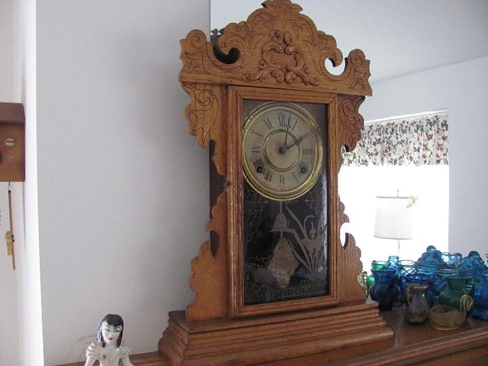 Gingerbread oak clock