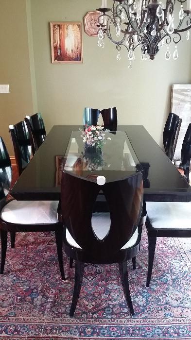 Italian-made Dining Table, Contemporary Design, Dark Cherry Lacquer, White Upholstery (still covered in plastic), in excellent condition. 6 chairs, 2 leaves