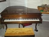 Kimball 5100 baby grand piano with bench 700 dollars best offer