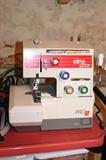 Elna Lock serger/sewing machine