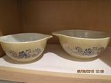 Vintage Mixing Bowls