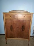 Chifferobe Chest. Nice Condition.