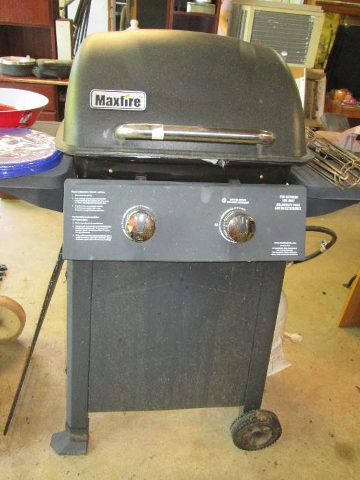 Maxfire gas grill