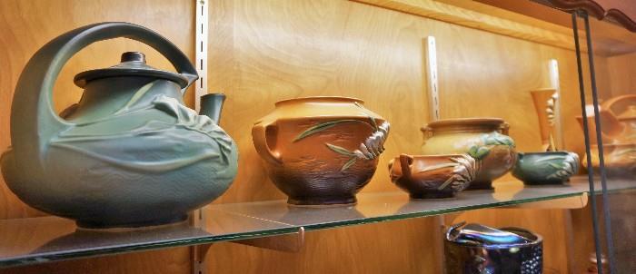 Roseville Freesia pottery