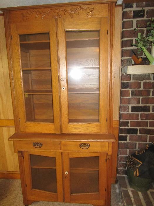 Oak Kitchen  Cabinet