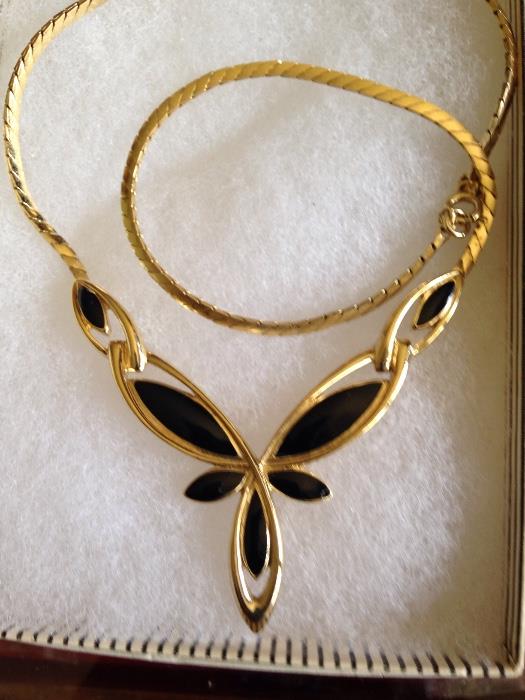 Trafari Gold and black necklace