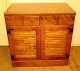Ethan Allen Vintage Nutmeg Maple Custom Room Plan 30 inch Hutch Base - Right Side damage