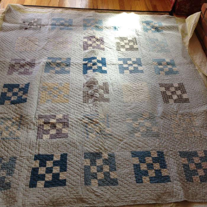 This T Square is a nice quilt. It uses so many different blue fabrics