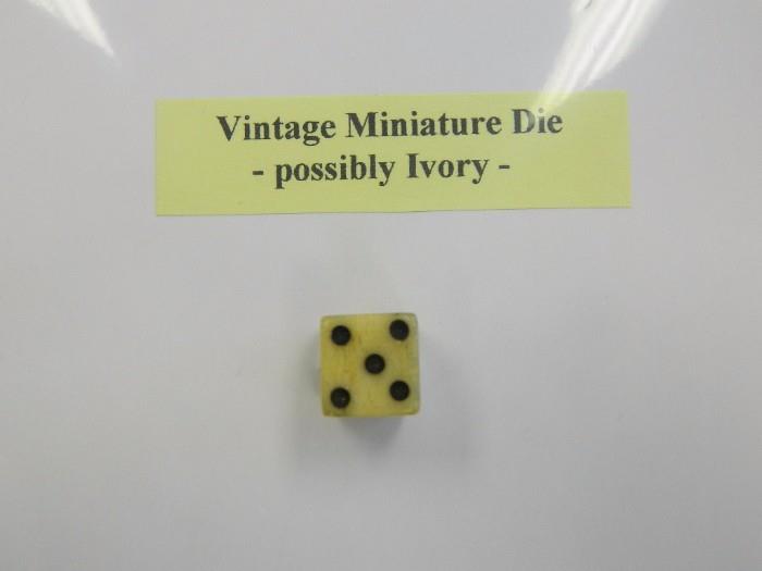 Vintage Miniature Die - Possible Ivory
