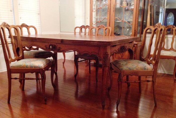 French Dining table has two built in extensions a beautiful parquet top