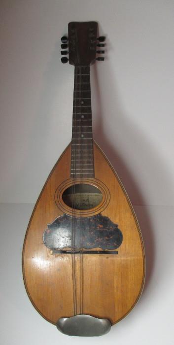 Antique Mandolin 'The Vernon', circa 1900, come with original case