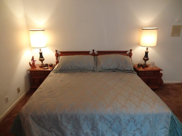 King Size Maple Bed, & 2 Night Stands