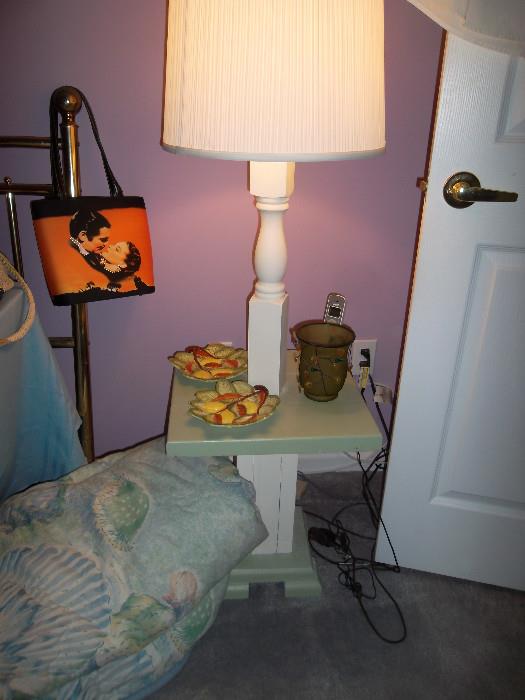 cottage lamp table