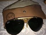 2 Pairs of Ray Ban vintage sunglasses