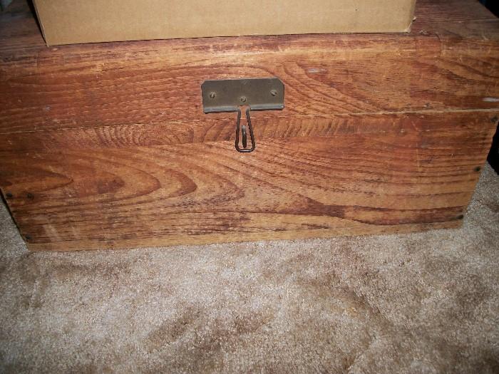 Wood carpenter's box