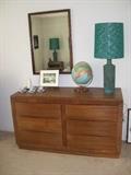 Mid century bedroom by Rway