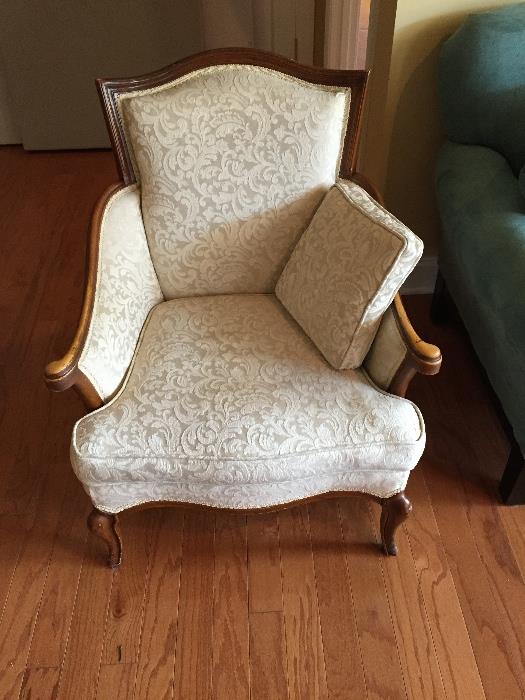 Occasional Wing Back Chair in great Condition