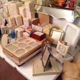 Lots of picture frames. 