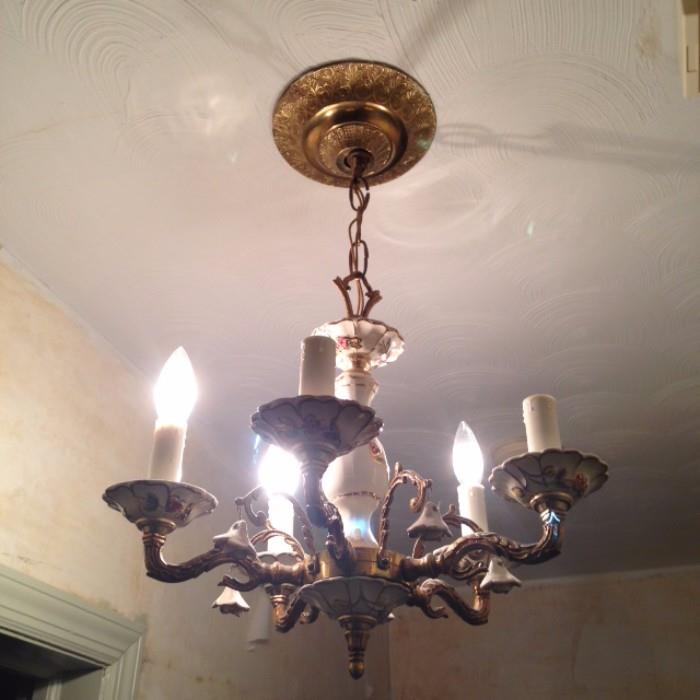 Capodimonte small chandelier. 