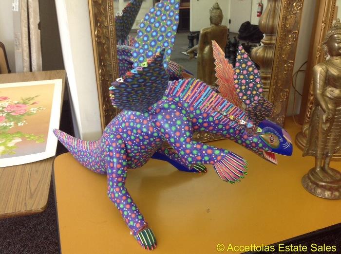 Oaxacan Art Animals, this is a very large Dragon