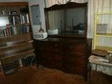 Duncan Phyfe Dresser with mirror