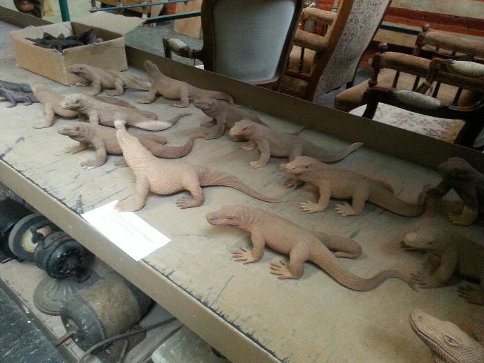 carved wood lizards