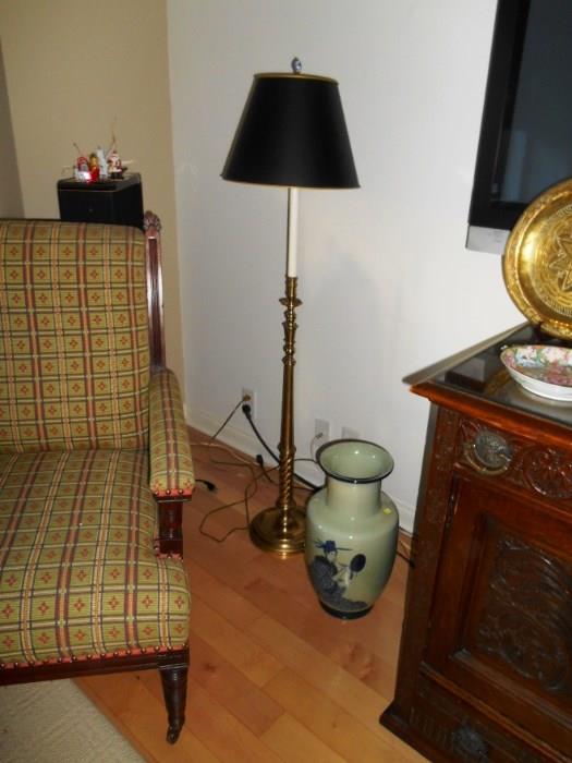 Great Vintage Floor Lamp - Japanese Style Vase. And this chair is awesome!