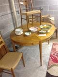 Danish Modern oval dining table with 2 leaves ( 12" ) and danish modern chairs