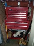 Nice standing toolbox - lots of hand tools