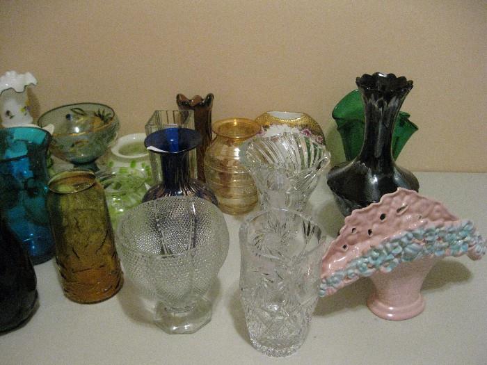 L E Smith, Haeger and elegant glass vases