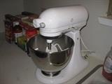 kitchen aide mixer