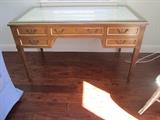 Beautiful Sheraton style desk