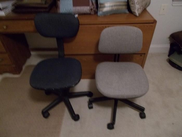Pair of Rolling Office /chairs - Sold Separately!!