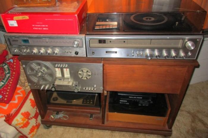 ZENITH AND BOSE AMPS, TUNER, TURNTABLES AND RECORDERS