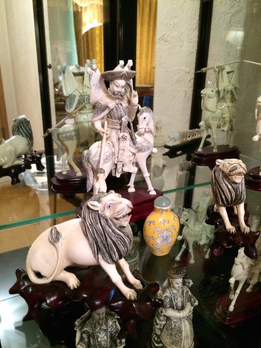 Ivory Figures and Snuff Bottle