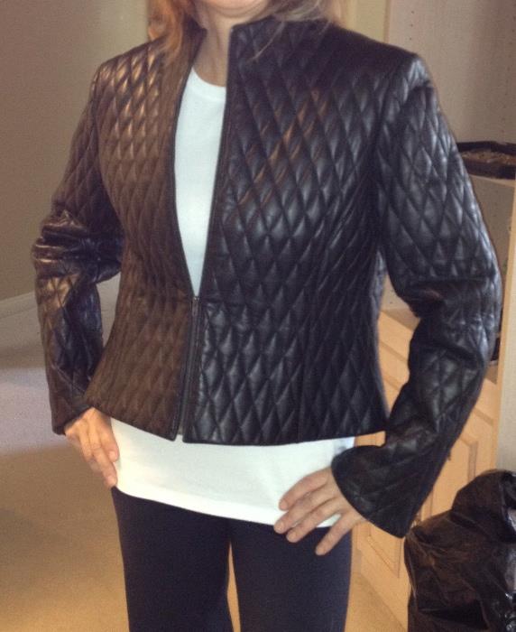 Leather short quilted jacket