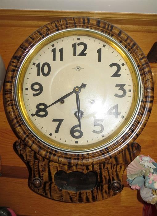 Vintage clock...unique!