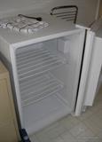 Small fridge in excellent condition