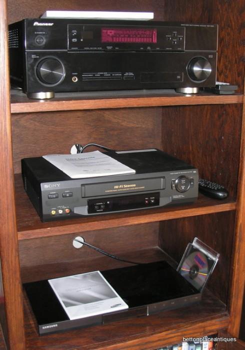 Blu-ray, Pioneer Stereo receiver....players