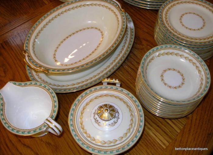 Noritake Raphael pattern dinnerware