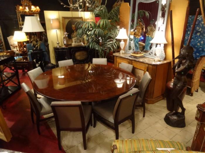 GORGEOUS CONTEMPORARY ROUND DINING TABLE WITH 8 SILK BERNHARDT CHAIRS, CIRCULAR LEAVES
