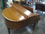 A19 #4 Baldwin 1980 Baby Grand Piano 5’3’’ Walnut Condition of 9 #238800